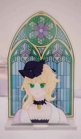Standee